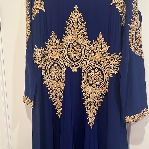 Blue & Gold Indian Gown - Picture 3 of 7